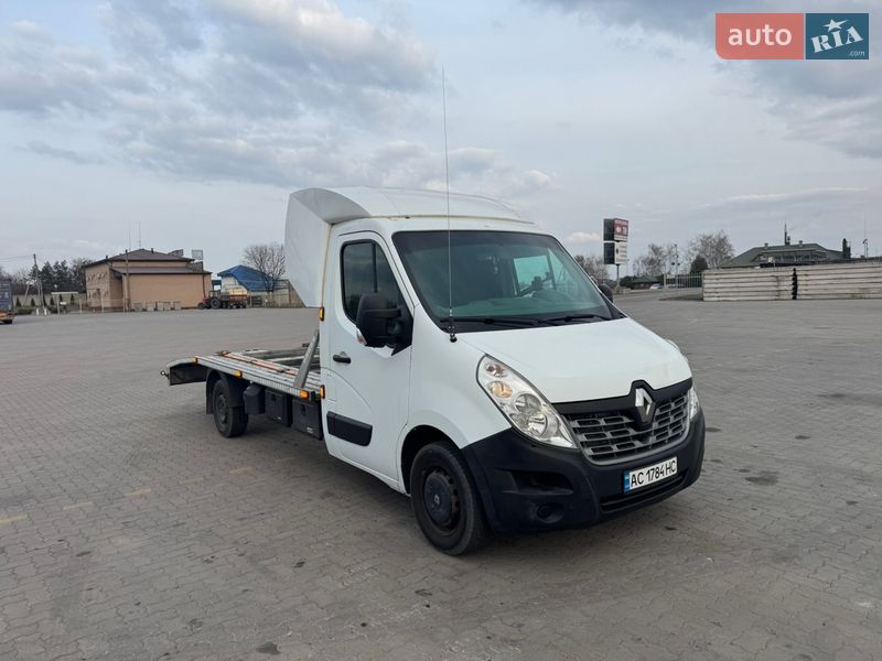 Автовоз Renault Master 2016 в Сарнах