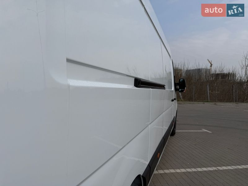Вантажний фургон Renault Master 2023 в Дубні