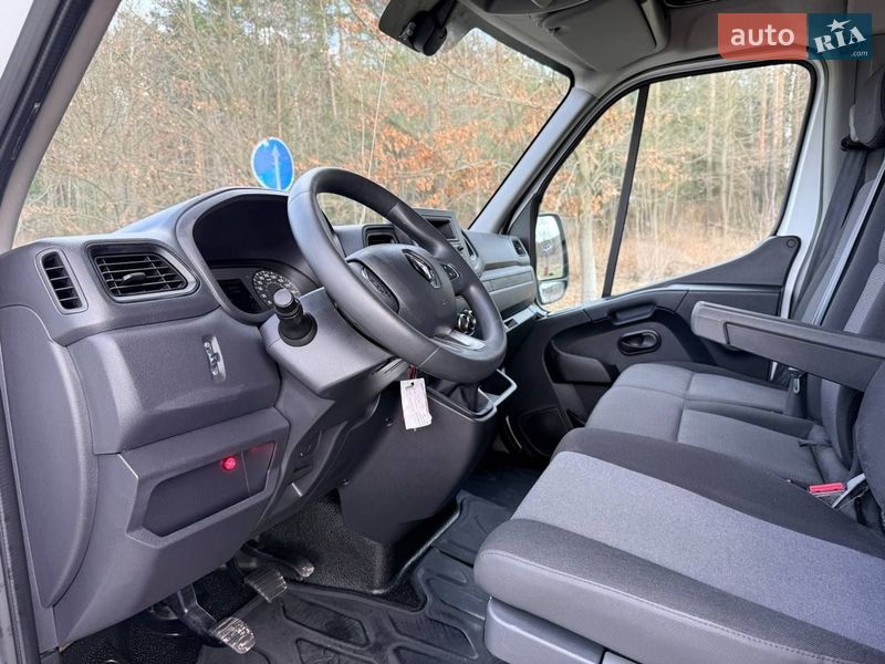 Вантажний фургон Renault Master 2022 в Києві