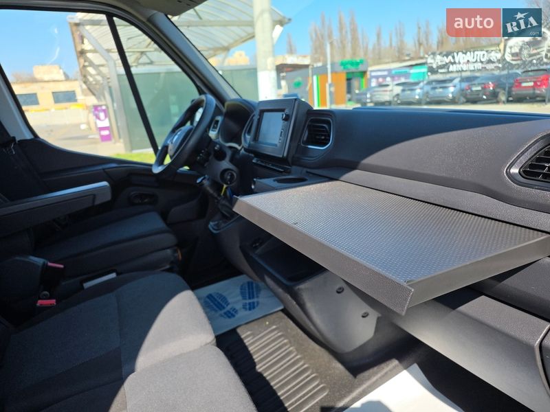 Грузовой фургон Renault Master 2022 в Одессе
