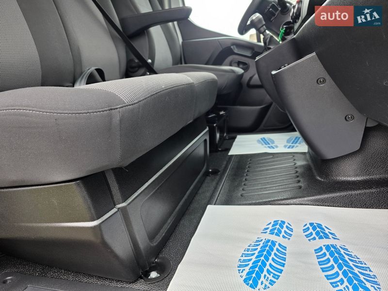 Грузовой фургон Renault Master 2021 в Одессе