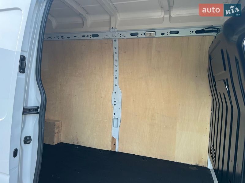 Вантажний фургон Renault Master 2021 в Дубні фото 39 Вантажний фургон Renault Master 2021 в Дубні