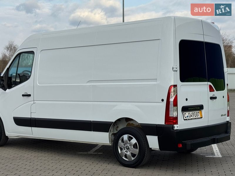 Вантажний фургон Renault Master 2019 в Дубні