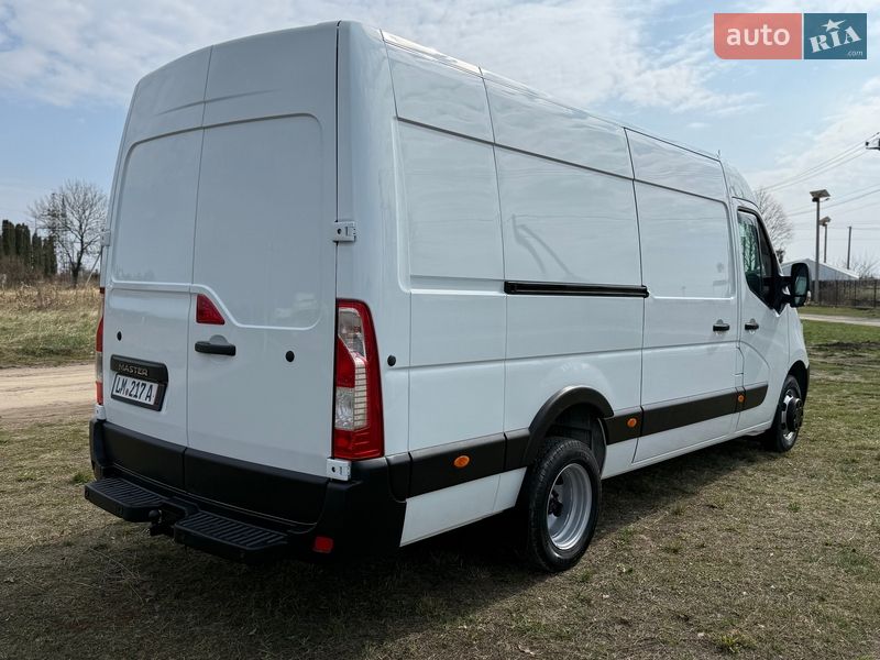 Грузовой фургон Renault Master 2018 в Львове