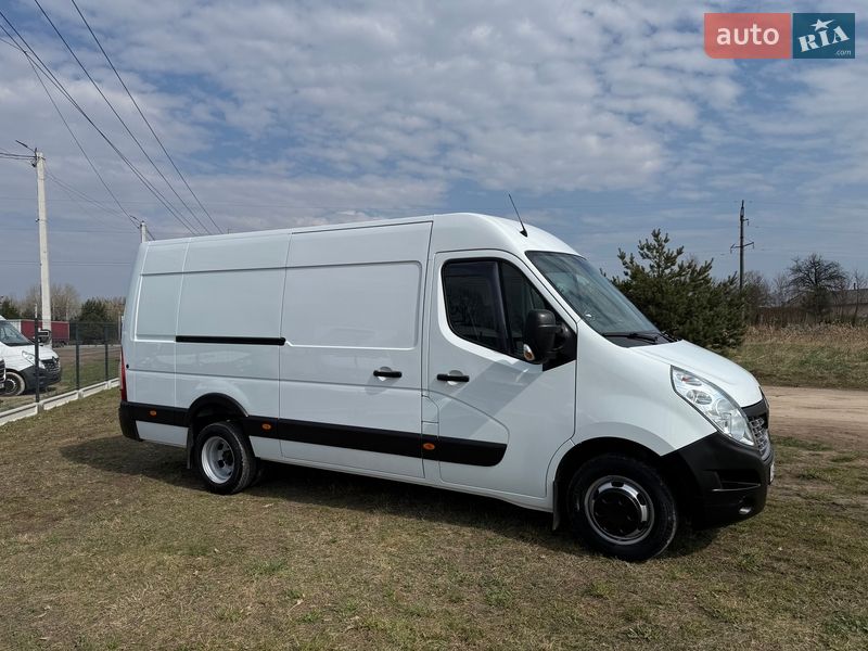 Грузовой фургон Renault Master 2018 в Львове