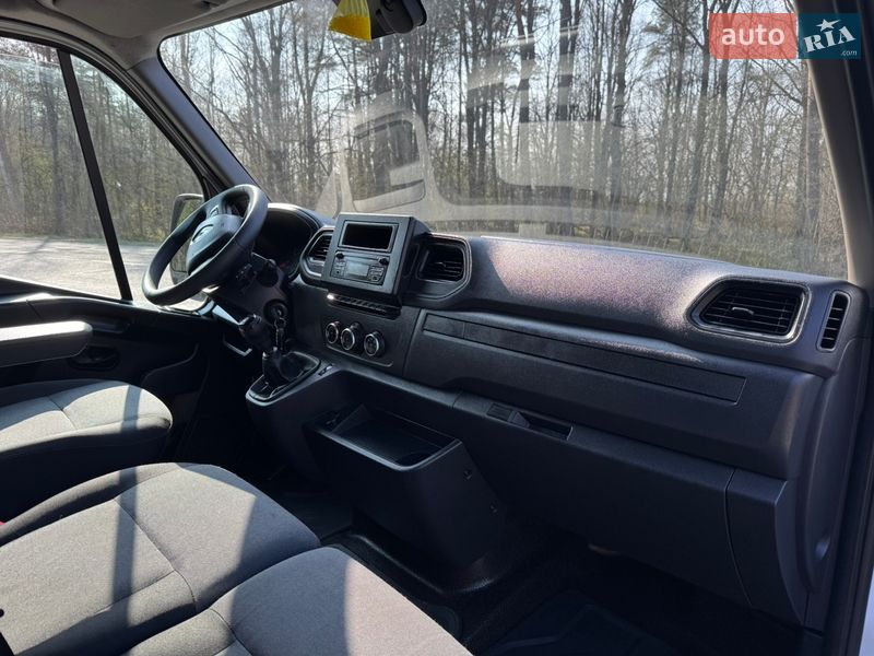 Вантажний фургон Renault Master 2023 в Ковелі