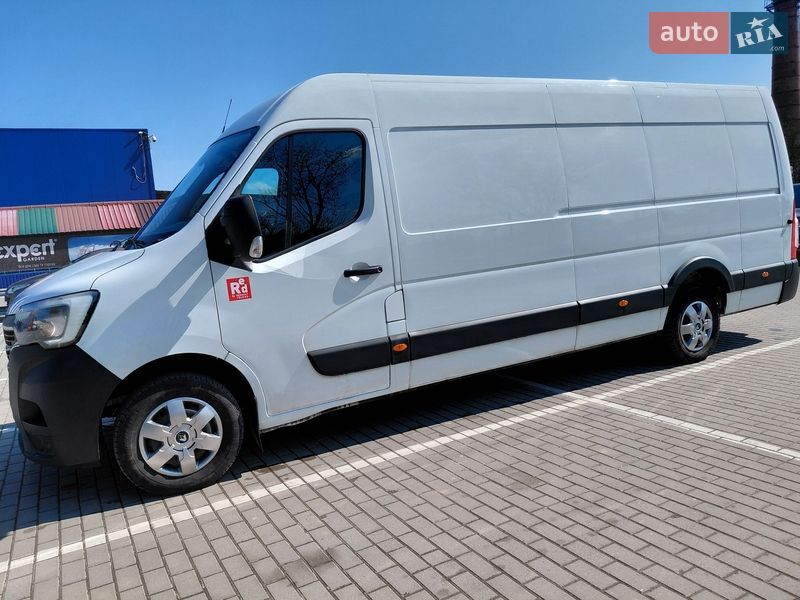 Вантажний фургон Renault Master 2023 в Івано-Франківську