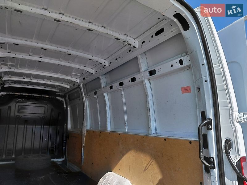Вантажний фургон Renault Master 2023 в Івано-Франківську