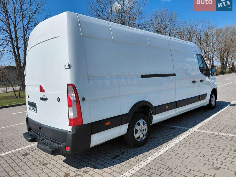 Вантажний фургон Renault Master 2023 в Івано-Франківську