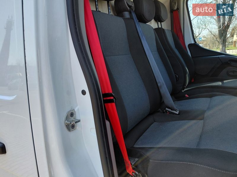 Вантажний фургон Renault Master 2023 в Івано-Франківську