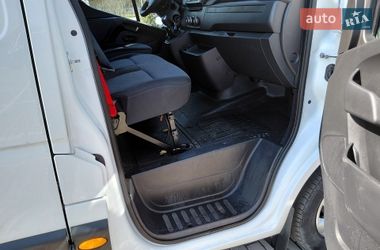Вантажний фургон Renault Master 2023 в Івано-Франківську