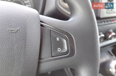Вантажний фургон Renault Master 2023 в Івано-Франківську