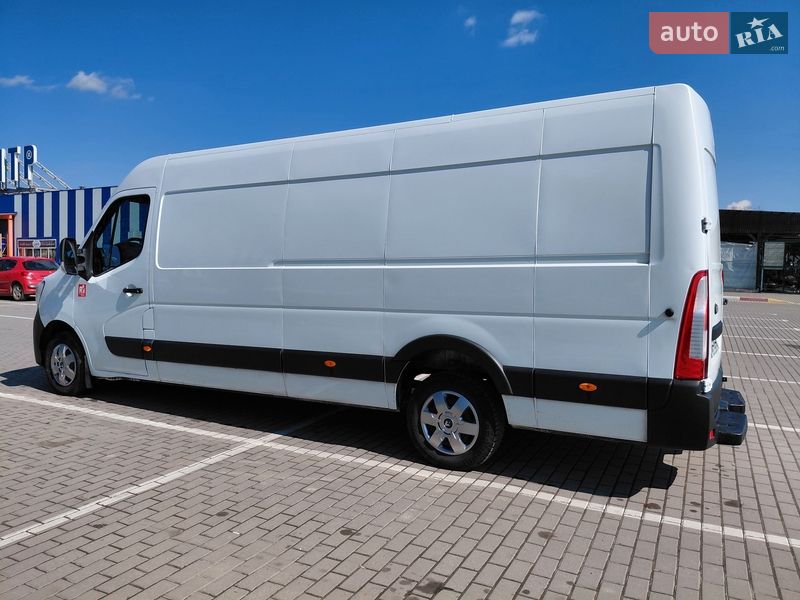 Вантажний фургон Renault Master 2023 в Івано-Франківську