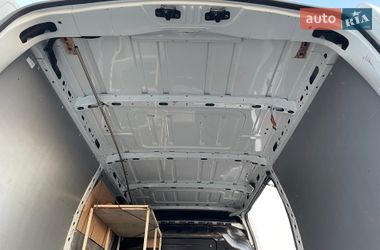 Грузопассажирский фургон Renault Master 2015 в Киеве