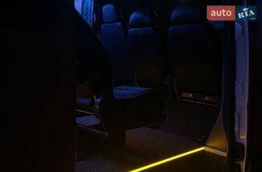 Вантажопасажирський фургон Renault Master 2015 в Долині
