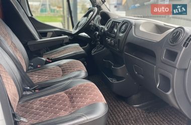 Вантажопасажирський фургон Renault Master 2015 в Долині