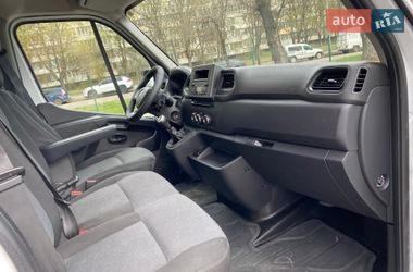 Вантажний фургон Renault Master 2021 в Києві