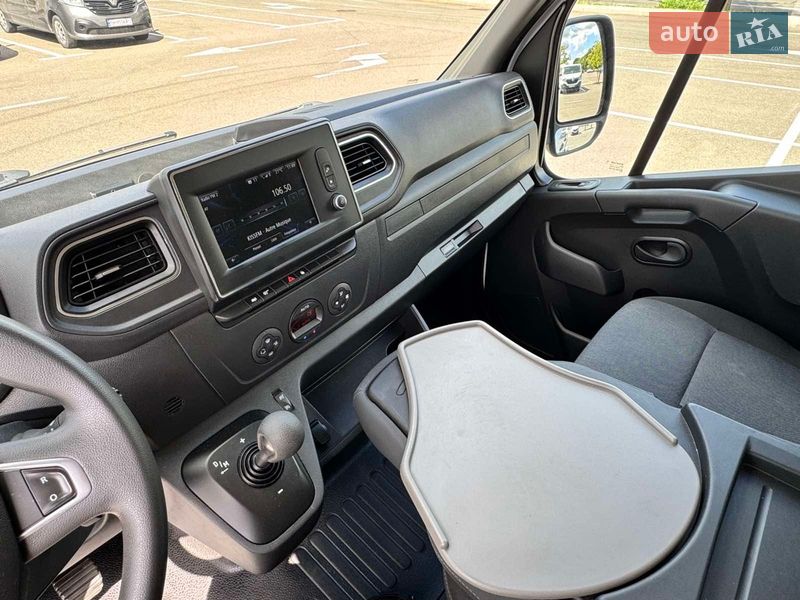 Грузовой фургон Renault Master 2023 в Киеве