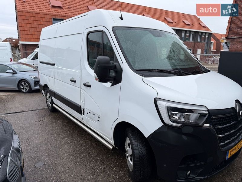 Грузовой фургон Renault Master 2022 в Львове