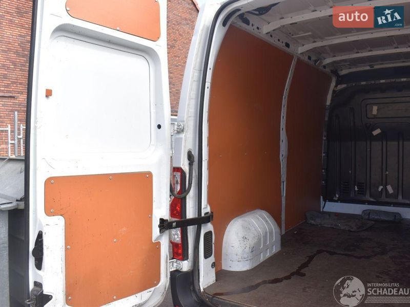 Грузовой фургон Renault Master 2022 в Львове