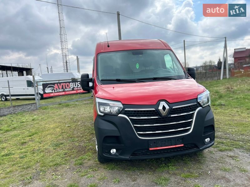 Грузовой фургон Renault Master 2024 в Стрые