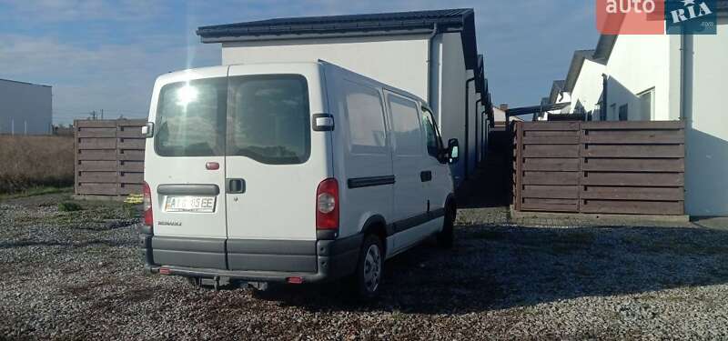Грузовой фургон Renault Master 2010 в Боярке
