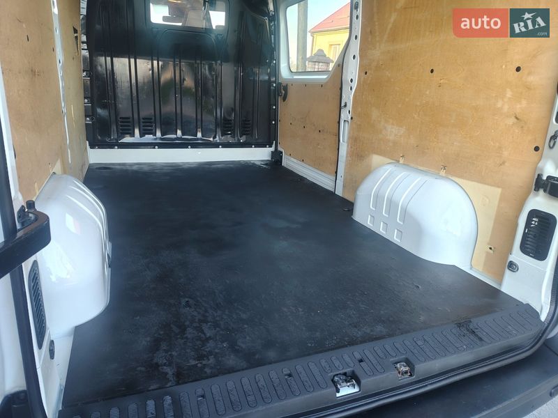 Грузовой фургон Renault Master 2020 в Дубно