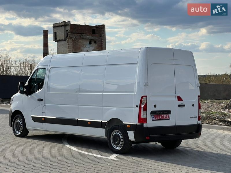 Грузовой фургон Renault Master 2022 в Дубно
