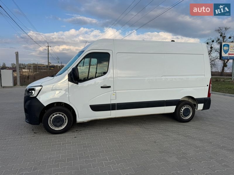 Вантажний фургон Renault Master 2023 в Святопетрівське