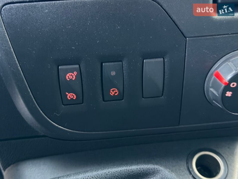 Рефрижератор Renault Master 2017 в Кореці фото 33 Рефрижератор Renault Master 2017 в Кореці