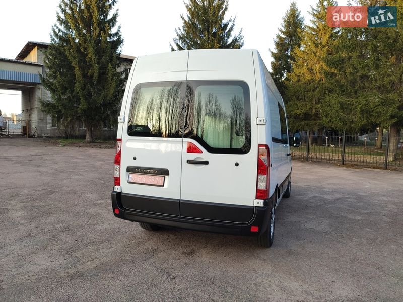 Грузовой фургон Renault Master 2017 в Бердичеве