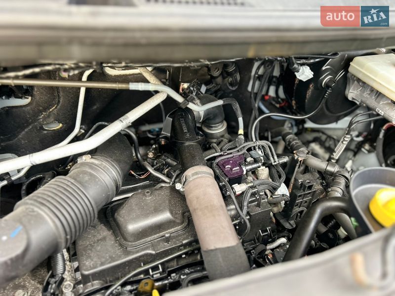 Тентованый Renault Master 2021 в Хусте