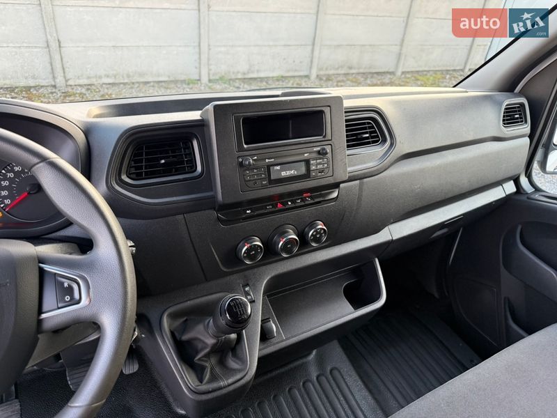 Вантажний фургон Renault Master 2021 в Бердичеві