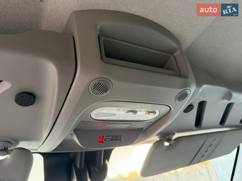 Вантажний фургон Renault Master 2021 в Бердичеві