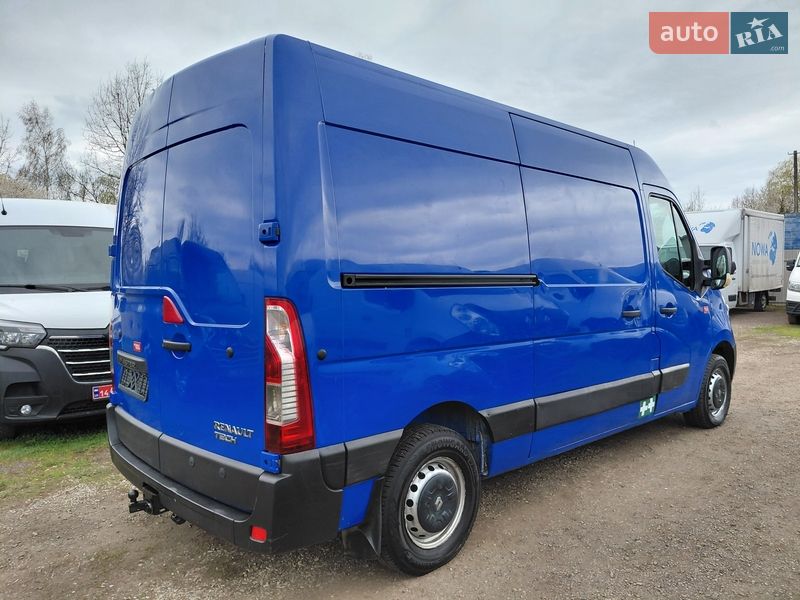 Грузовой фургон Renault Master 2017 в Ивано-Франковске