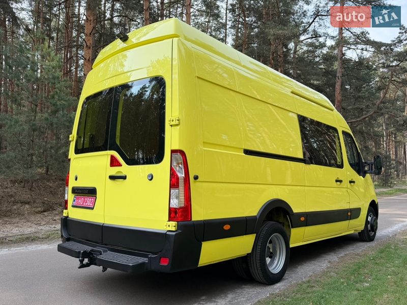 Вантажний фургон Renault Master 2016 в Києві