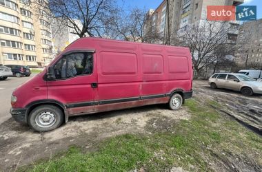 Грузовой фургон Renault Master 2000 в Виннице