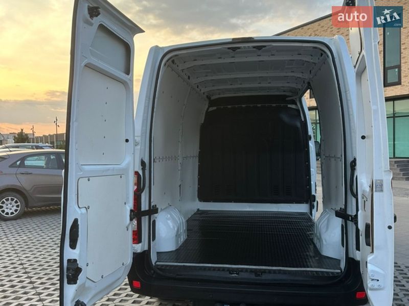Грузовой фургон Renault Master 2019 в Хмельницком