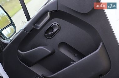 Грузовой фургон Renault Master 2022 в Трускавце фото 74 Грузовой фургон Renault Master 2022 в Трускавце