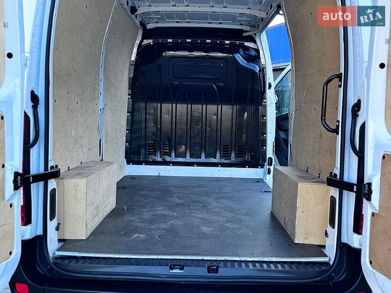 Грузовой фургон Renault Master 2022 в Трускавце фото 113 Грузовой фургон Renault Master 2022 в Трускавце