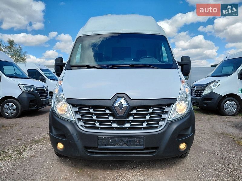 Грузовой фургон Renault Master 2015 в Ивано-Франковске