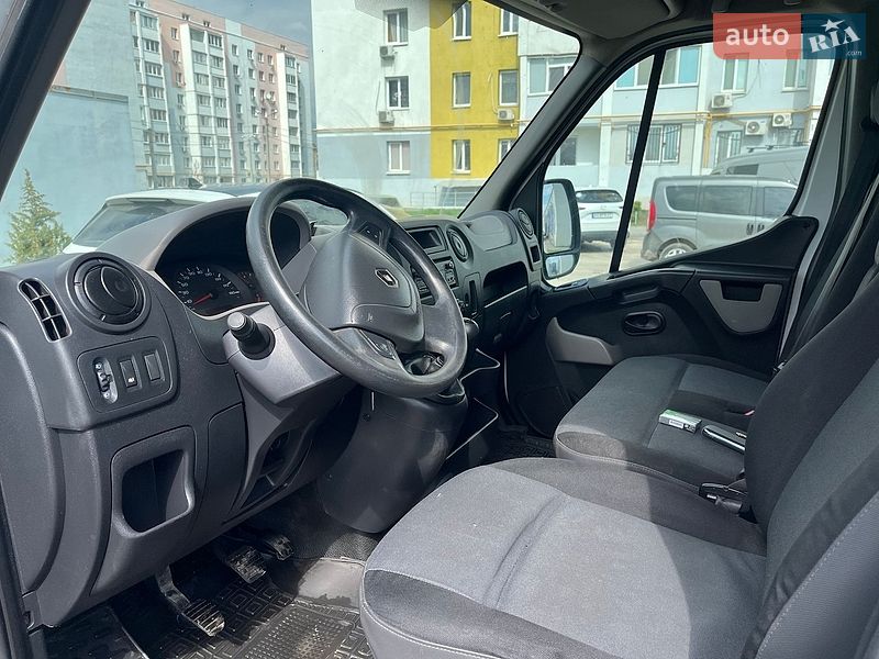 Грузовой фургон Renault Master 2015 в Харькове