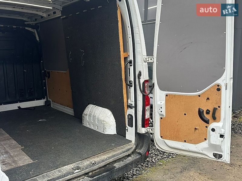 Грузовой фургон Renault Master 2021 в Львове