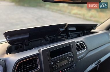 Вантажний фургон Renault Master 2021 в Дніпрі