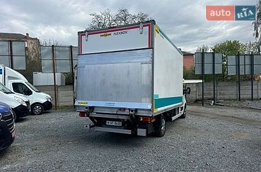 Інші вантажівки Renault Master 2020 в Рівному