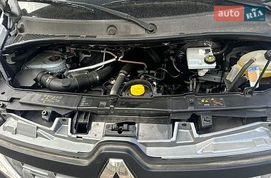 Інші вантажівки Renault Master 2020 в Рівному