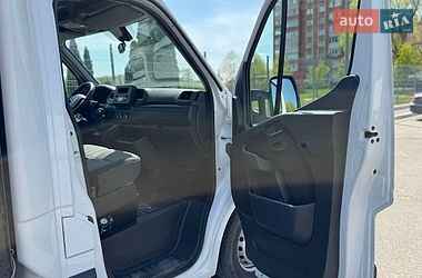 Вантажний фургон Renault Master 2020 в Києві