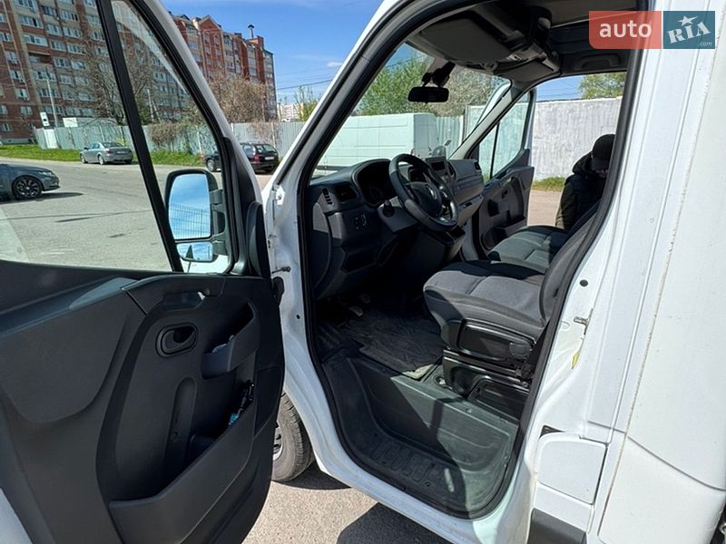 Вантажний фургон Renault Master 2020 в Києві