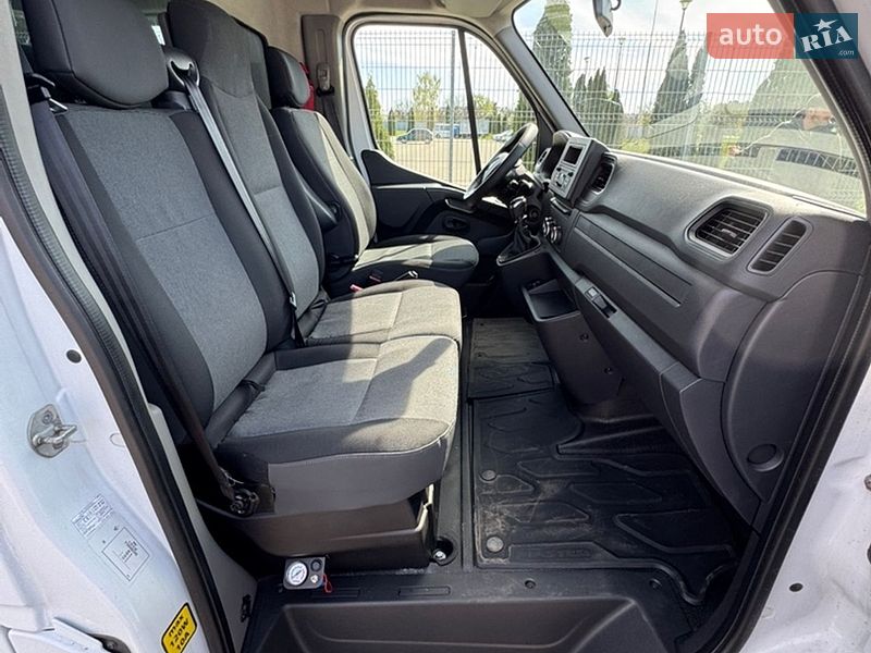 Вантажний фургон Renault Master 2020 в Києві