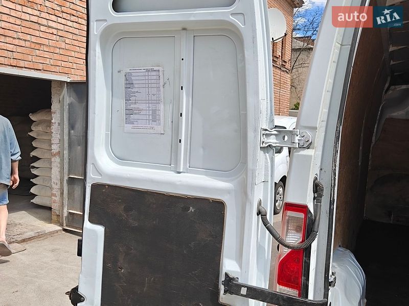 Микроавтобус грузовой (до 3,5т) Renault Master 2015 в Полтаве